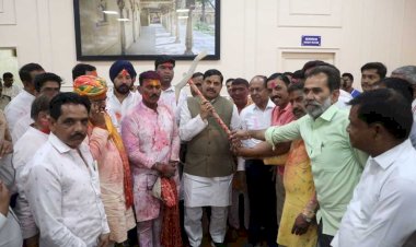 मुख्यमंत्री मोहन यादव का किसानों के लिए बड़ा तोहफा, इंदौर-पीथमपुर इकॉनोमिक कॉरिडोर में मिलेगा 60% हिस्सा, सरकार के फैसले का किसानों ने किया  स्वागत