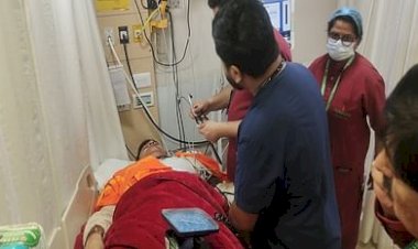 अनशन के दौरान लोनी विधायक नंदकिशोर गुर्जर की तबियत बिगड़ी, अस्पताल में हुए भर्ती,3 घंटे इलाज के बाद छुट्टी