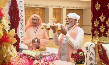 आनंदपुर धाम में PM मोदी बोले-जब जब भारत कठिन दौर से गुजरा, ऋषि-मुनियों ने दिखाई नई दिशा