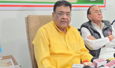 देवास मंदिर कांड में बीजेपी की गुंडागर्दी, पुलिस की निष्क्रियता और मुख्यमंत्री की चुप्पी से प्रदेश शर्मसार : मुकेश नायक