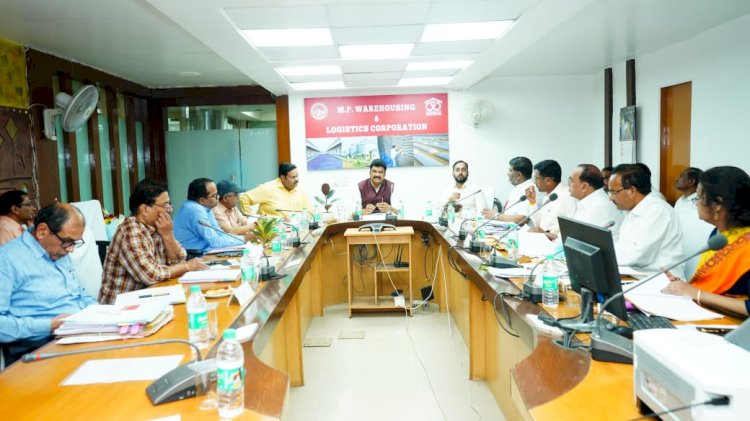 गोदामों के निरीक्षण में लापरवाही करने वाले अधिकारियों के विरुद्ध करें सख्त कार्रवाई: गोविंद सिंह राजपूत