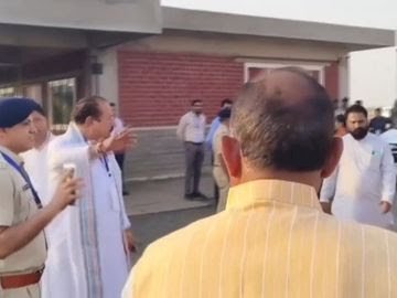 नीमच में फूटा बीजेपी नेताओं-कार्यकर्ताओं का गुस्सा, बोले-विधायक-सीएम हमने बनाया