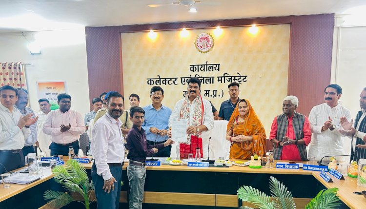 खाद्य मंत्री की चेतावनी, जनकल्याणकारी योजनाओं के क्रियान्वयन में लापरवाही बिल्कुल बर्दाश्त नहीं , मध्यप्रदेश के गेहूं उपार्जन में देश में दूसरे स्थान पर दी विभाग को बधाई : गोविंद सिंह राजपूत