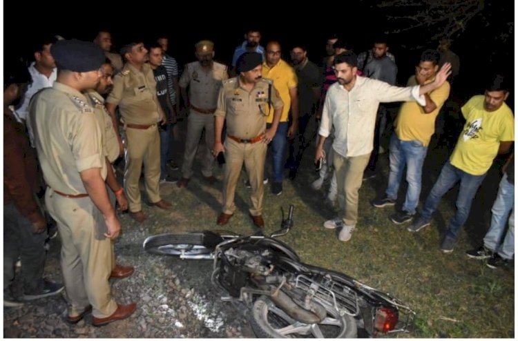 पुलिस के गले की फांस बनी कोंच डकैती कांड में बड़ी सफलता, मुठभेड़ में तीन बदमाशों को पुलिस ने दबोचा
