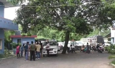 आम चोरी के शक में मजदूर की पीट-पीटकर हत्या