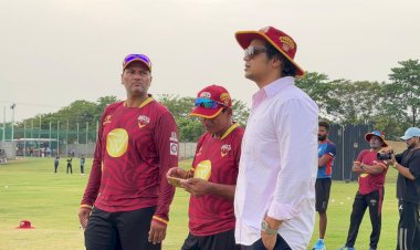 मध्यप्रदेश प्रीमियम लीग में बुंदेलखंड बुल्स ने दिखाये अपने जौहर,   आकाश सिंह राजपूत ने बुंदेलखंड के खिलाड़ियों का किया उत्साह वर्धन