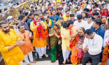 महाकाल की तीसरी सवारी में उमड़ा जनसैलाब, मंत्री गोविंद सिंह राजपूत ने की पूजा-अर्चना,  महाकाल की कृपा से ही मध्यप्रदेश में सुख-शांति और समृद्धि’ : गोविंद सिंह राजपूत