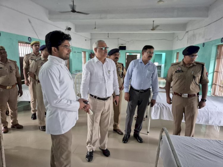 जिला कारागार का त्रैमासिक निरीक्षण,जिला जज की अगुवाई में बंदियों से उनकी परेशानियों को जाना जेल प्रशासन के जड़े पेंच