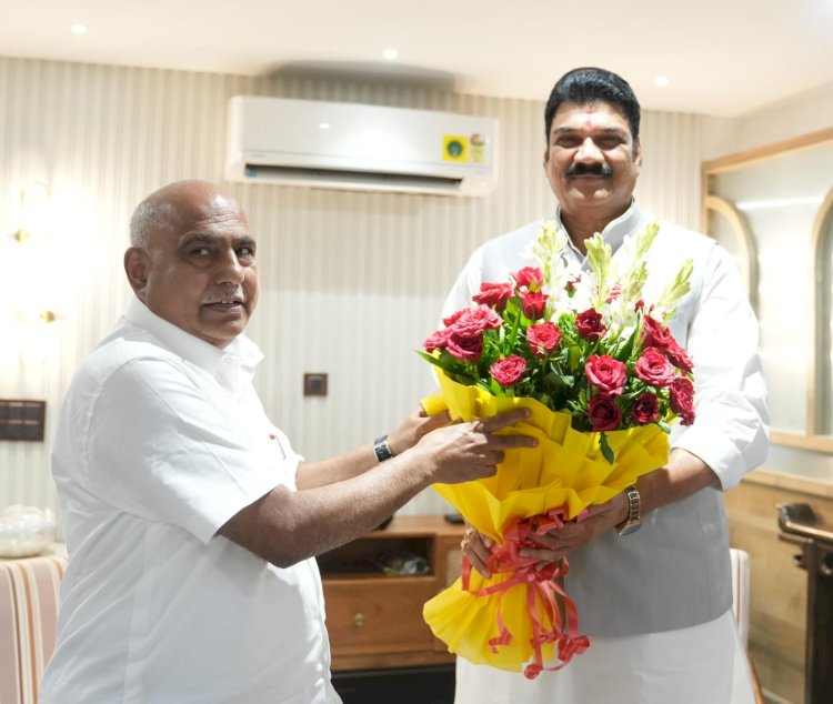 2 अगस्त को सागर प्रवास पर आ सकते हैं भाजपा प्रदेश अध्यक्ष,   खाद्य मंत्री  राजपूत ने की  खंडेलवाल से मुलाकात, संगठन के अनेक मुद्दों पर हुई विस्तार से चर्चा