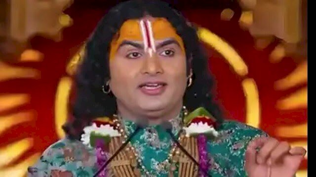 मथुरा में संत अनिरुद्धाचार्य का विरोध तेज, महिलाओं ने कहा – ऐसे संतों को नहीं मिलेगा वृंदावन में स्थान