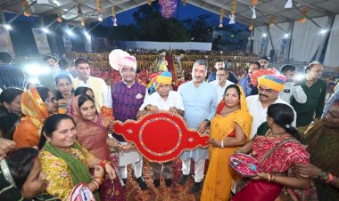 नरेला रक्षाबंधन महोत्सव: भाजपा प्रदेश अध्यक्ष  हेमंत खंडेलवाल एवं प्रदेश संगठन महामंत्री  हितानंद शर्मा हुए शामिल