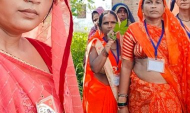 बांदा में बारिश से तबाही: जिला अध्यक्ष महिला मोर्चा सुधा सिंह  ग्रामीणों का हाल जानने पहुंची, सरकार से आर्थिक मदद की मांग”