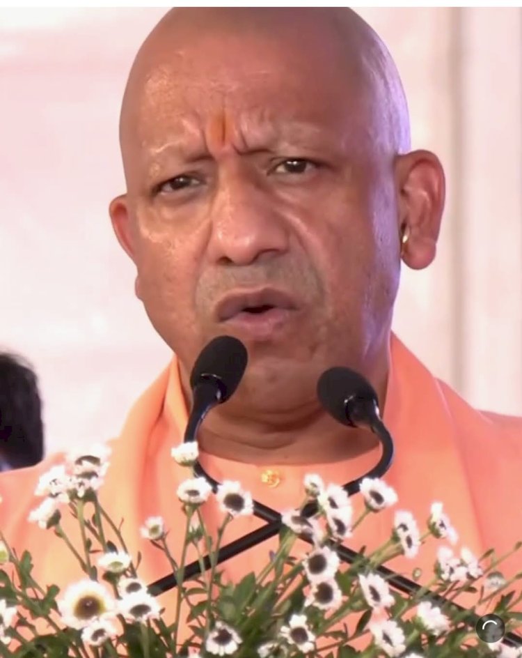 बाढ़ संकट पर योगी सरकार का बड़ा एक्शन: 12 जिलों में राहत कार्यों की निगरानी के लिए ‘टीम-11’ गठित