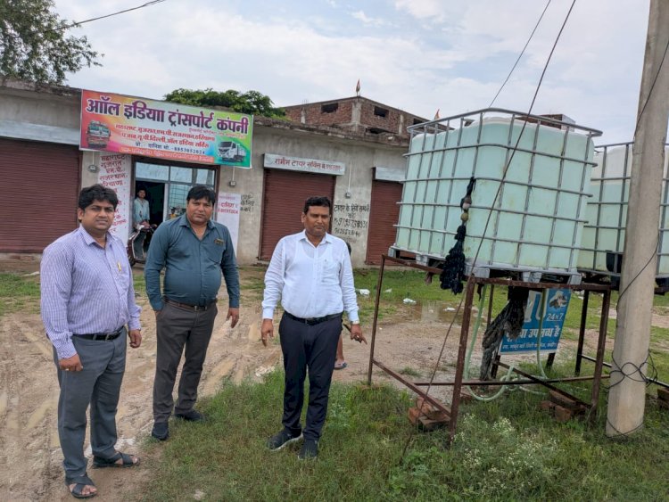 हाईवे पर स्थित यूरिया पंपों की संयुक्त छापेमारी, 7 संचालकों को नोटिस, 6 के भरे गए सैंपल