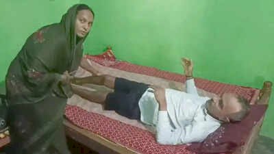 भाजपा नेता ने मांगी इच्छा मृत्यु तो पूर्व CM बघेल बोले- मैं कराऊंगा इलाज, मंत्री लक्ष्मी ने भिजवाया रायपुर