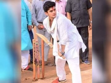 महानआर्यमन सिंधिया संभालेंगे MPCA की कमान: निर्विरोध चुने जाएंगे अध्यक्ष, सामने नहीं आया कोई प्रत्याशी,सिंधिया परिवार की तीसरी पीढ़ी संभालेगी MPCA