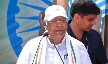 6 महीने में गिर जाएगी डबल इंजन सरकार: मल्लिकार्जुन खरगे का वोटर अधिकार यात्रा में बड़ा दावा