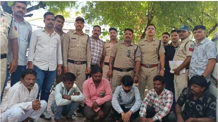 गरबा प्रैक्टिस के दौरान युवती का अपहरण, पुलिस एक्शन में; 7 गिरफ्तार, महिलाओं की संलिप्तता सामने आई