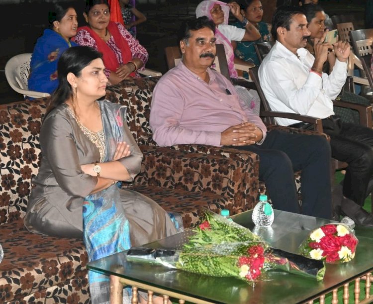 नवरात्रि पर मां की आराधना समाज में व्याप्त बुराइयों से लड़ने की शक्ति प्रदान करती है - एसपी लवली सोनी 