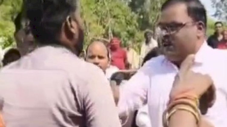 गालीबाज तहसीलदार निलंबित, किसान की पकड़ी कॉलर, दी गालियां वीडियो हुआ था वायरल, कमिश्नर ने की बड़ी कार्रवाई