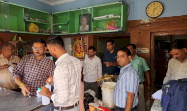 दीपावली पर मिलावटी खाद्य पदार्थों के खिलाफ कार्रवाई तेज, कालपी व उरई में मिठाई-दूध उत्पादों के नमूने संगृहीत