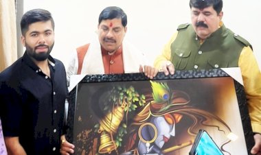 दीवाली मिलन पर सीएम मोहन यादव पहुंचे भाजपा प्रवक्ता दुर्गेश केसवानी के निवास, स्व. दादा केसवानी को दी श्रद्धांजलि