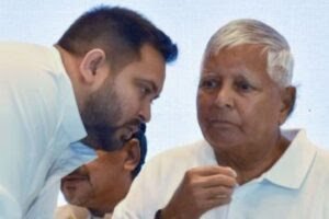 लालू-तेजस्वी को लगा तगड़ा झटका, स्टार प्रचारक भाजपा में शामिल, एक साथ 50 से ज्यादा नेताओं ने दिया इस्तीफा