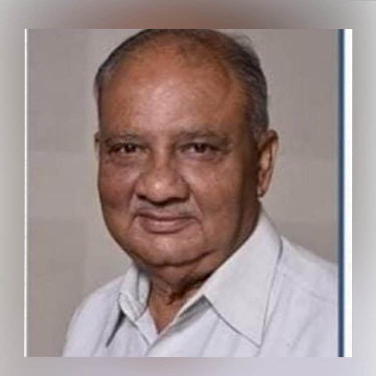 ₹5.40 लाख करोड़ के वस्तु व्यापार और ₹65 हज़ार करोड़ की सेवा क्षेत्र की रिकॉर्डतोड़ दिवाली बिक्री ने भारत की आर्थिक शक्ति और स्वदेशी भावना को प्रदर्शित किया