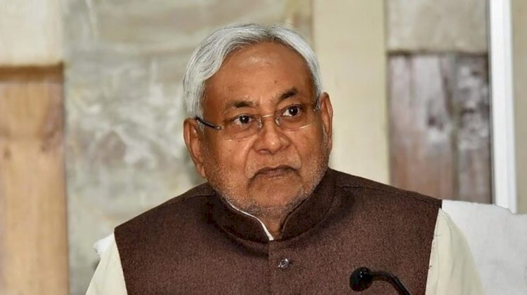 चुनाव से पहले बागियों पर सख्त हुई JDU, पूर्व मंत्री-विधायक सहित 11 नेताओं को दिखाया बाहर का रास्ता