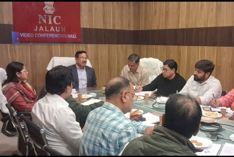 जिलाधिकारी ने अन्नदाता कृषक बंधुओं से की अपील, पराली न जलाएं, फसल अवशेष प्रबंधन का अपनाएं वैज्ञानिक तरीका