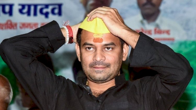 बिहार में बड़ा खेला; तेजप्रताप ने कर दिया NDA का समर्थन,लालू परिवार में कलह ने बढ़ा दीं तेजस्वी की परेशानियां