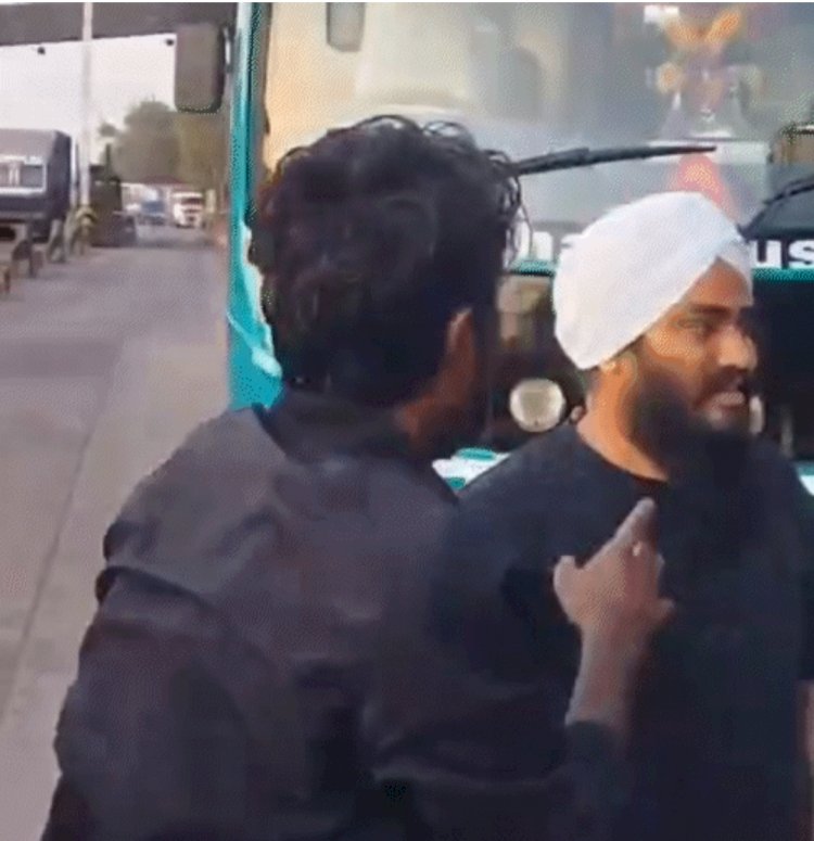 बस में युवती से अश्लील हरकत :150 किमी कार दौड़ाकर पहुंची मां; ड्राइवर-क्लीनर गिरफ्तार, मुख्य आरोपी फरार