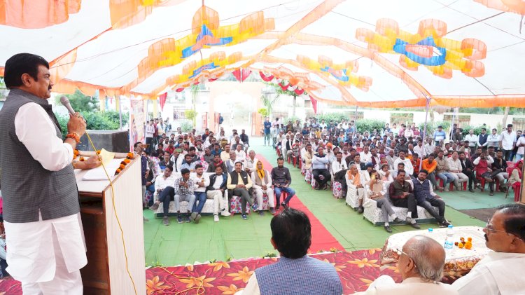 जहां-जहां कांग्रेस पहुंची वहां वहां हो गया बंटाधार : गोविंद सिंह राजपूत,  खाद्य मंत्री  राजपूत ने किया 12 करोड़ के विकास कार्यों का लोकार्पण एवं भूमि पूजन