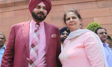 नवजोत कौर सिद्धू को कांग्रेस ने किया सस्पेंड : सीएम की कुर्सी के लिए 500 करोड़ वाले बयान पर  पार्टी सख्त