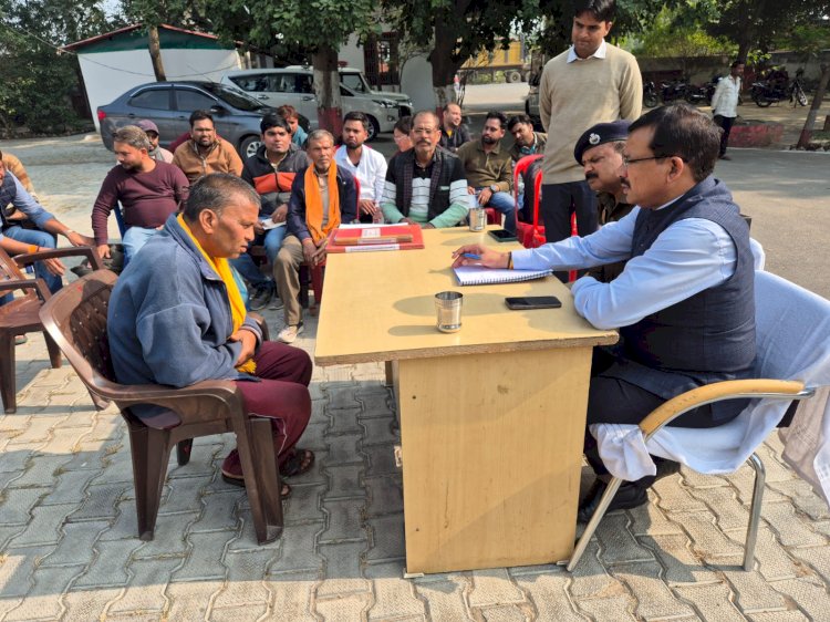 थाना डकोर में सम्पन्न हुआ सम्पूर्ण समाधान थाना दिवस, जिलाधिकारी एवं पुलिस अधीक्षक ने सुनी जनसमस्याएं ।