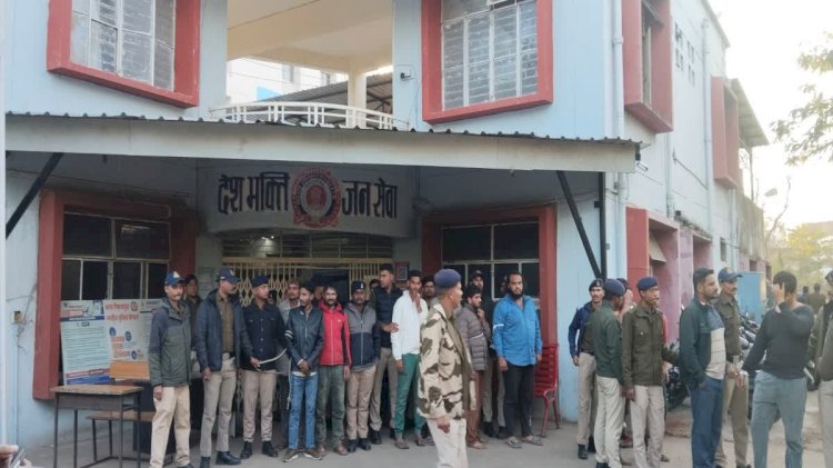 भोपाल के ईरानी डेरे की दिल्ली तक दहशत:अमेरिकन करेंसी, ईरानी करेंसी, 100 से ज्यादा मोबाइल और डेरे पर इतिहास की सबसे बड़ी पुलिस कार्रवाई!