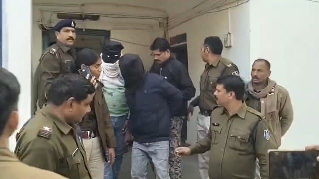 पत्नी ने प्रेमी संग रची पति के मर्डर की साजिश,पेट्रोल पंप पर तेल भरने वाले के लिए शिक्षक पति का कत्ल