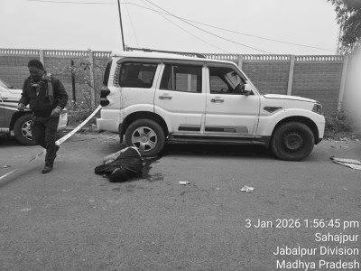 डॉक्टर की दिनदहाड़े हत्या:कार से खींचा, फिर सरेराह चाकुओं से गोदकर मार डाला , जबलपुर में रोंगटे खड़े करने वाली वारदात