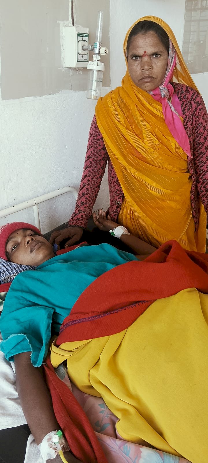 सिविल अस्पताल शुजालपुर मंडी में समय रहते निर्णय से हाई रिस्क प्रसूता और नवजात की जान बची