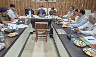 अवैध खनन/परिवहन पर बड़ी कार्रवाई: 433 वाहन चिन्हित, 2.54 रुपए करोड़ से अधिक की वसूली लंबित,जनपदवार समीक्षा के बाद ब्लैक लिस्टिंग एवं परमिट निरस्तीकरण के निर्देश