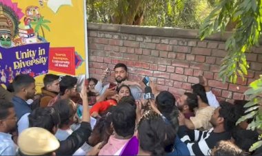 महिला पत्रकार की जाति पूंछ हुई मारपीट,यूजीसी के नियमों को लेकर दिल्ली विश्वविद्यालय में बवाल, थाना पहुंचा मामला- FIR दर्ज