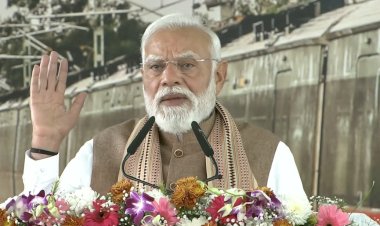 AI समिट को कांग्रेस ने बनाया अपनी गंदी और नंगी राजनीति का अखाड़ा,शर्टलैस प्रदर्शन पर PM मोदी ने जमकर हमला बोला