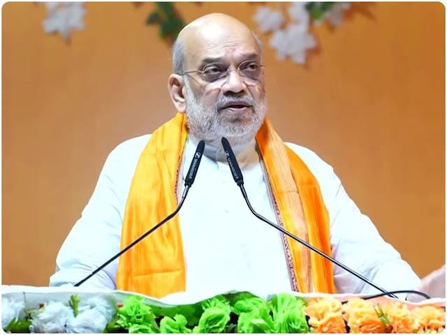 क्या यह तुम्हारे बाप की जमीन है?चिकन नेक भारत की जमीन, इसे कोई नहीं लगा सकता हाथ', INDI गठबंधन पर बरसे अमित शाह