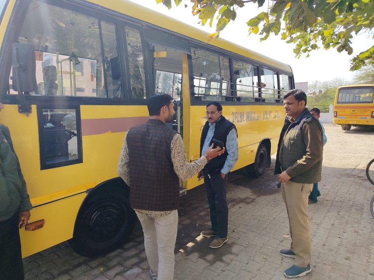 स्कूली वाहनों पर एआरटीओ का हंटर: ओवरलोडिंग पर चेतावनी, बच्चों को घर से लाने-छोड़ने के सख्त निर्देश