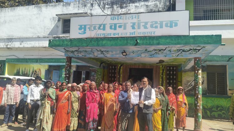 20 एकड़ जंगल पर ‘सौदेबाजी’ का आरोप: खालिबा में रेंजर-गार्ड घिरे, महिलाओं का उग्र प्रदर्शन; CCF ने दिए जांच के सख्त आदेश