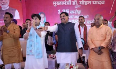 सिंधिया-मोहन की मंच पर जुगलबंदी, तालियों के बीच रखीं सात मांगें; ग्वालियर को दी 150 करोड़ रुपये के विकास कार्यों की सौगात