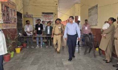 पुलिस भर्ती परीक्षा का प्रथम दिवस सकुशल संपन्न, डीएम व एसपी ने केंद्रों का किया निरीक्षण