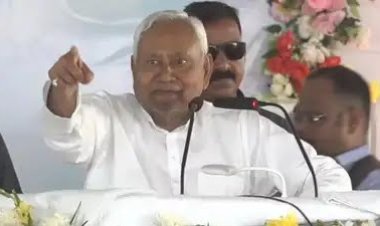 महिलाओं पर भड़के सीएम नीतीश कुमार: सभा में टोका, बोले—‘कहां जा रही हो, हम भी छोड़ दें क्या?’