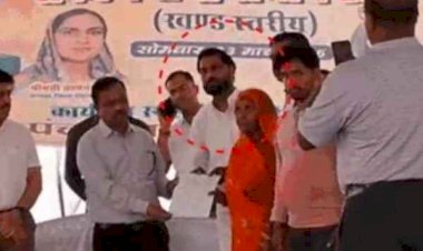 मंत्री नहीं पहुंचे तो बेटे को बना दिया चीफ गेस्ट: बंटवाए प्रमाण-पत्र; कांग्रेस बोली- प्रशासन करा रहा लॉन्चिंग,भिंड में सरकारी कार्यक्रम पर उठा विवाद