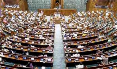 देश की राजनीति में बड़ा बदलाव तय: लोकसभा में बहुमत का नया आंकड़ा 409, महिलाओं के लिए 273 सीटें आरक्षित करने की तैयारी